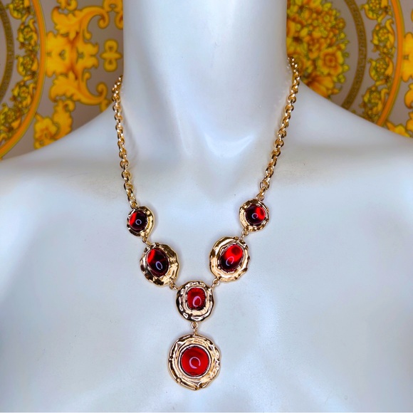 Bloomingdale's Jewelry Gold Medallion Red Cabuchon Necklace
